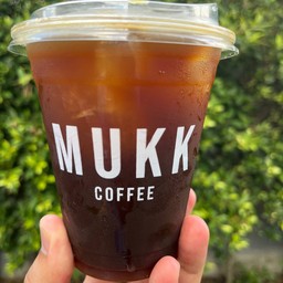 วาฟเฟิล และ กาแฟ Mukk Coffee