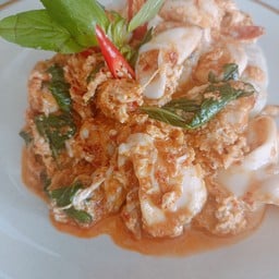 ห่อหมกทะเล ราดข้าว ใส่หมึกกุ้งนะจ๊ะ