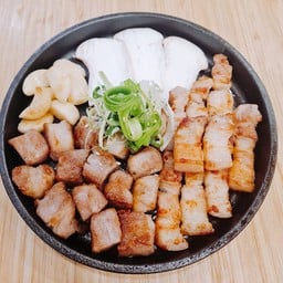 3ชั้น/สันคอ (Pork belly+collar)เสิร์ฟแบบไม่จุดไฟ