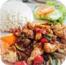 ข้าวหมูหมักผัดพริกเผา