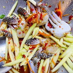 ยำมะม่วงปูม้า