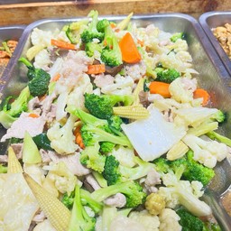 ผัดผักรวม