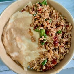 กะเพราฟ้าผ่า