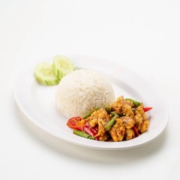 ข้าวผัดพริกแกง