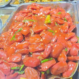 ไส้กรอกน้ำแดง