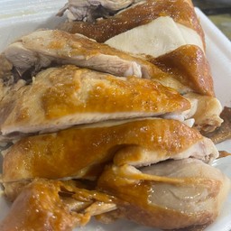 ไก่เปื่อยขนาดใหญ่ครึ่งตัว
