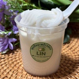 Lin โตเกียว บ้าบิ่น พุดดิ้งมะพร้าวอ่อน
