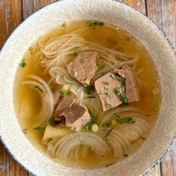 เฝอเนื้อไทย