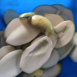 มะม่วงเปรี้ยวน้ำดอกไม้อ่อน