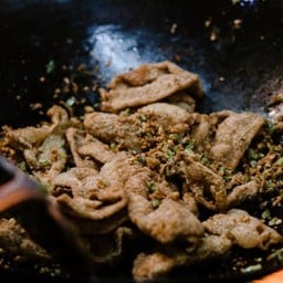 หนังไก่คั่วสามเซียน