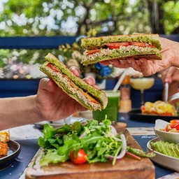 Tuna & Pesto Sandwich