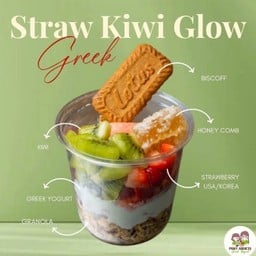 C7 Greek Straw kiwi glow 🍓🥝