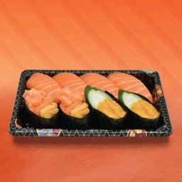 ชุดซูชิแซลมอนไข่หอยเม่น