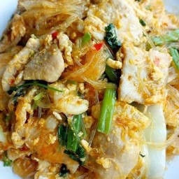 สุกี้แห้งหมู