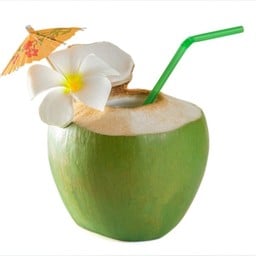 น้ำมะพร้าวเย็น