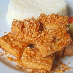 Tofu Garlic Pepper Rice ข้าวเต้าหู้กระเทียมพริกไทย