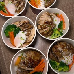 ข้าวไก่เทอริยากิไข่ออนเซ็น