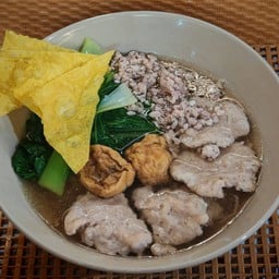 ก๋วยเตี๋ยวไก่เด้งน้ำใส