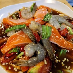 ยำกุ้ง-ม่อน น้ำปลาร้า