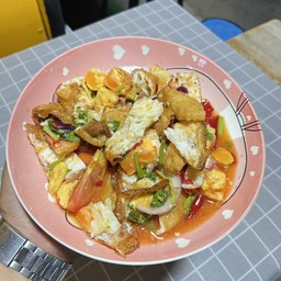 ยำไข่ดาวหมูสับ