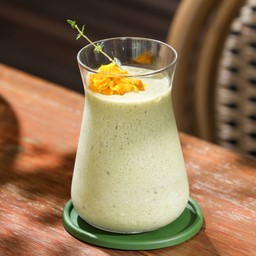 ๋Jenn's Special Green Glow