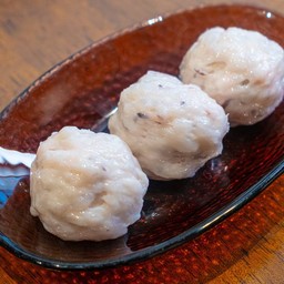 ลูกชิ้นปลาหมึก