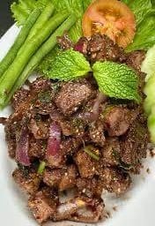 ก้อยเสือคั่ว