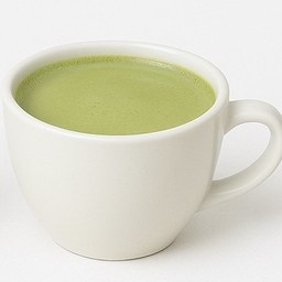 มัทฉะลาเต้ร้อน