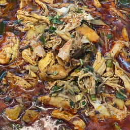 ยำจิ้นไก่ ใส่ปลี