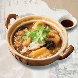 กระเพาะปลาน้ำแดง