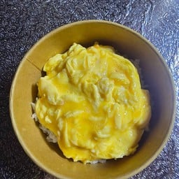 กระเพราบ้านอาม่า