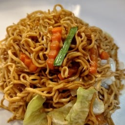 ผัดมาม่า