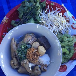 ก๋วยเตี๋ยวไก่มะระแห้ง
