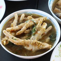 ขนมจีน+ แกงป่าขาไก่