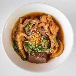 ก๋วยเตี๋ยวไก่มะระ
