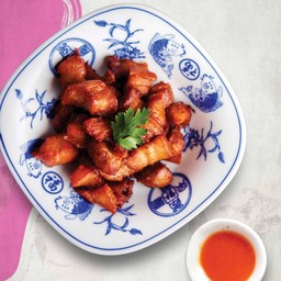 หมูสามชั้นทอดน้ำปลา