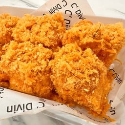 เค้กชิฟฟ่อนไก่หยองกรอบไข่ปู 蟹黄酥脆肉松小贝