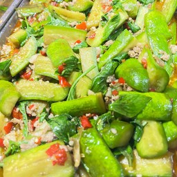 ผัดมะเขือยาวหมูสับ