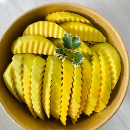 มะม่วงเขียวเสวย + น้ำปลาหวาน