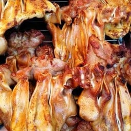 หูหมูย่าง