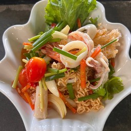 ยำมาม่า