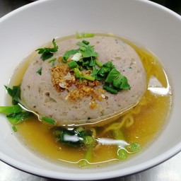 บะหมี่หมูบะช่อ