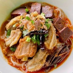 รสเหนือกำกิ๋นเมือง พระราม 9