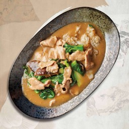 ราดหน้าคะน้าฮ่องกง