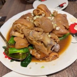 Kam Yuen Supreme Noodles Prudential Centre