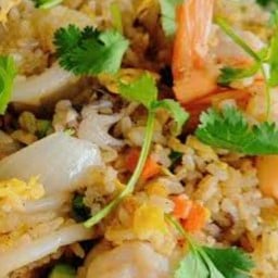 แสบปาก กะเพราพริกแห้ง