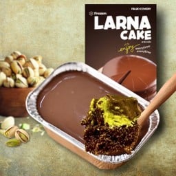 Dubai Larna Cake Pistachio