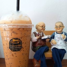 หนึ่งกระป้อกาแฟมะพร้าวอ่อน