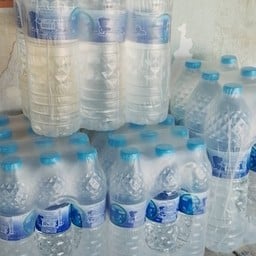 น้ำดื่มยกแพ็ค แพ็คกลาง