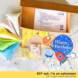 DIY set i'm an astronaut